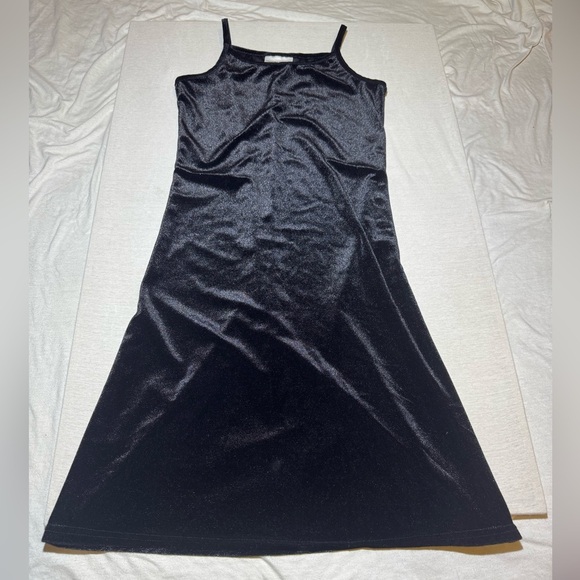 Premier Collection Black Sleeveless Dress - Picture 3 of 3